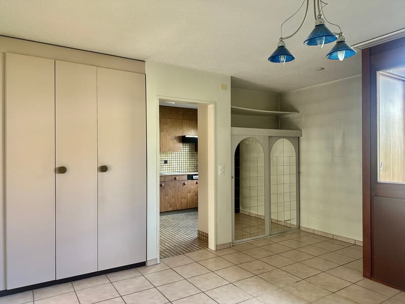 Grosszügige 4,5-Zimmer-Wohnung mit viel Platz (2)