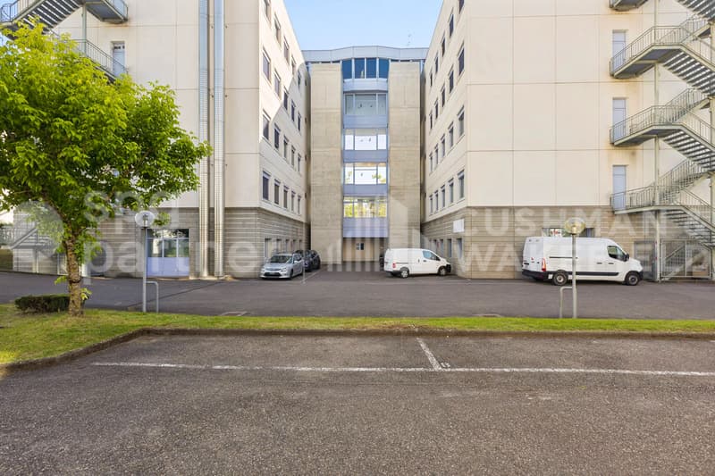 Surfaces professionnelles aménagées proche gare de Meyrin - Grand-Puits 42 (6)