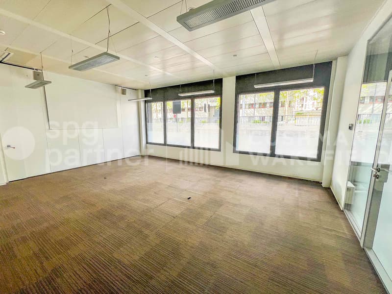 Surface de bureaux aménagée de 469 m² | Divisible | Petit-Lancy (12)