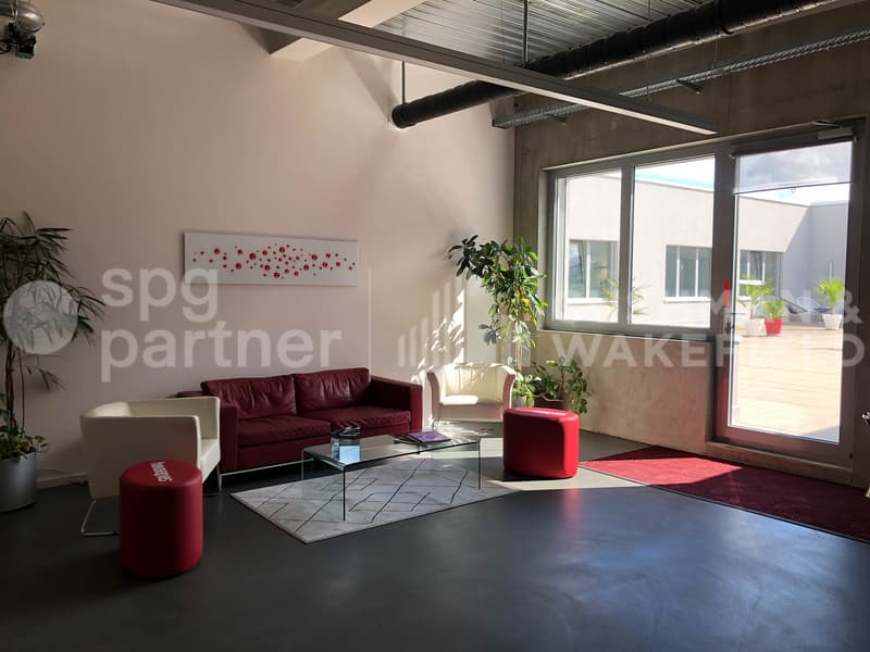 Grenet 21- Dépôts logistiques, ateliers artisanaux et bureaux modernes avec terrasse (11)