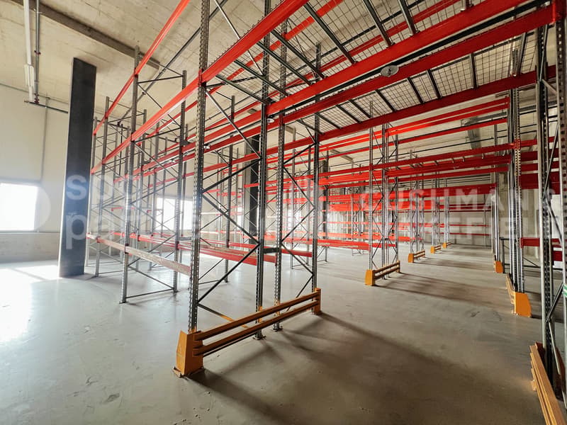 Grenet 21- Dépôts logistiques, ateliers artisanaux et bureaux modernes avec terrasse (7)