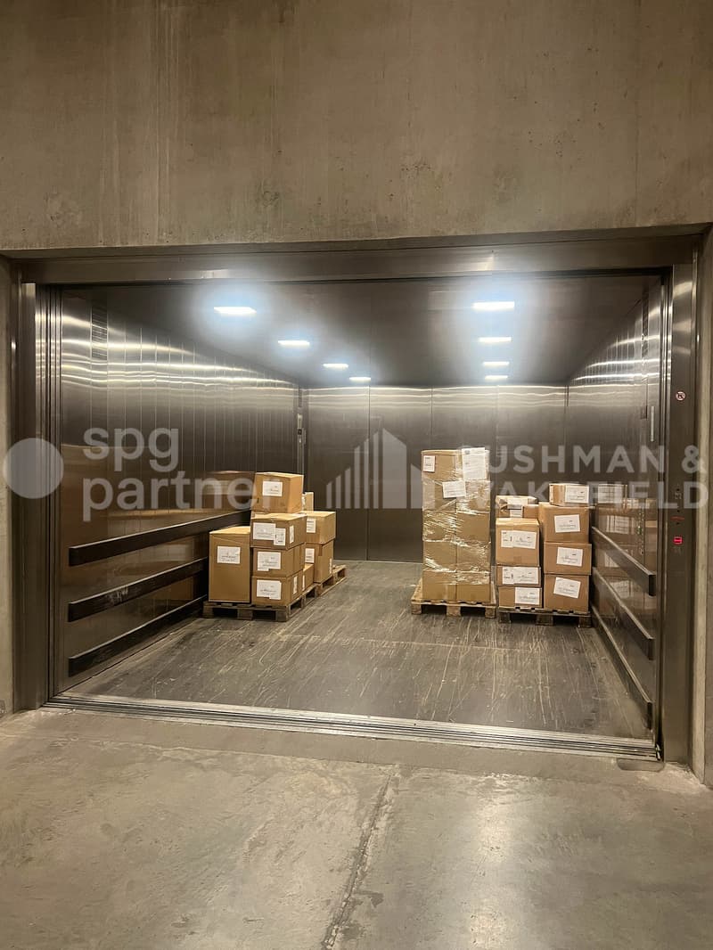 Grenet 21- Dépôts logistiques, ateliers artisanaux et bureaux modernes avec terrasse (9)