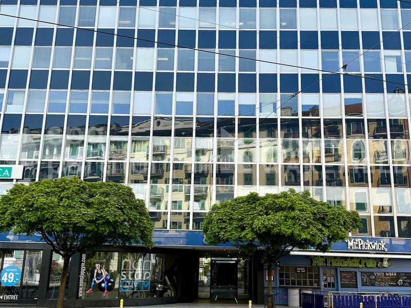Lausanne 80-82 (5)