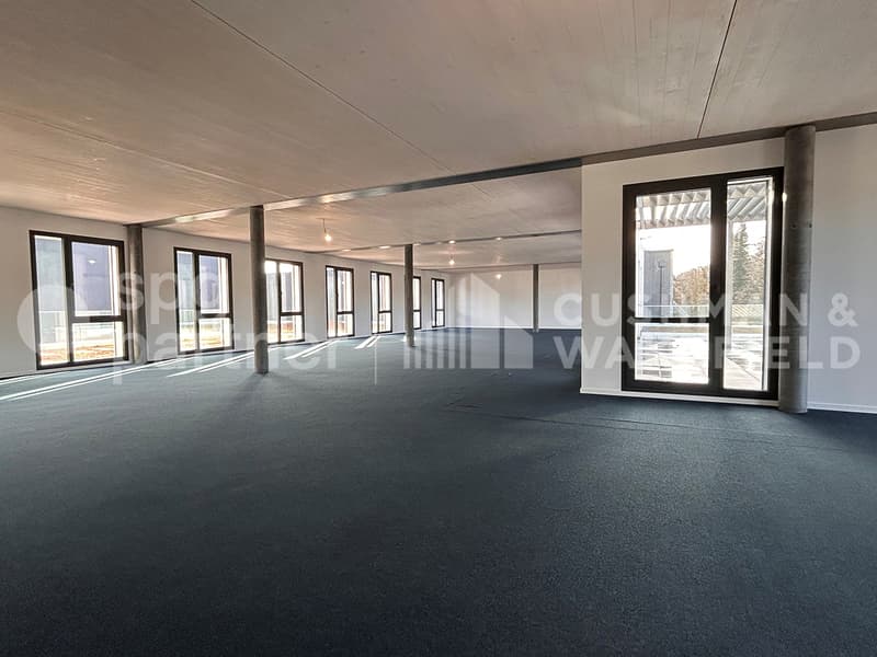 MOCHETTAZ 7 Votre espace commercial en face du quartier Côté Gare (6)