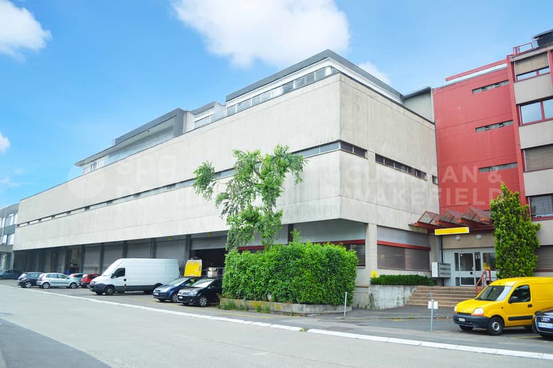 Jeunes 23 - Dépôt logistique au rez-de-chaussée de 2?500 m², La Praille (10)