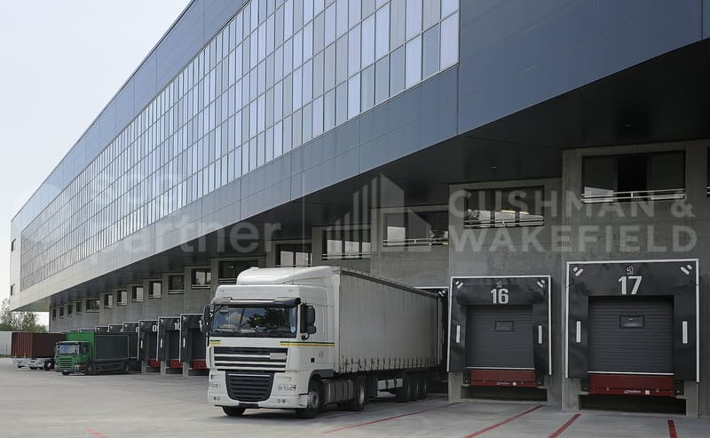 Surface logistique de 1600 m² Meyrin (ZIMEYSA) - EK9 (10)