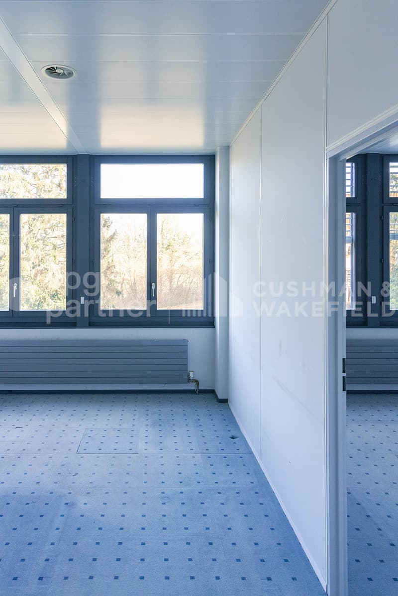 Bâtiment artisanal & administratif indépendant - 2?800 m² - Veyrot 11 (7)