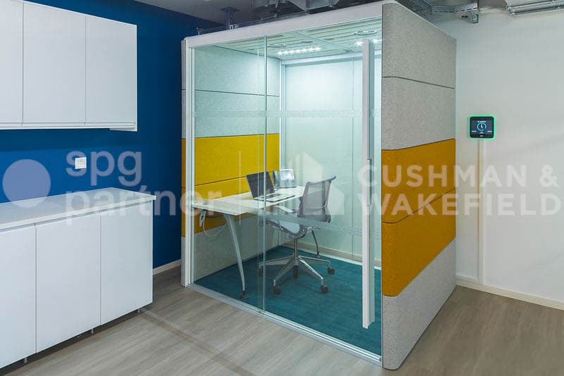 820 m² de bureaux haut standing à deux pas du lac (11)