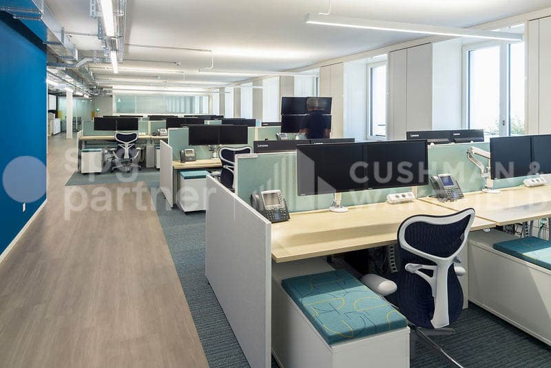 820 m² de bureaux haut standing à deux pas du lac (6)