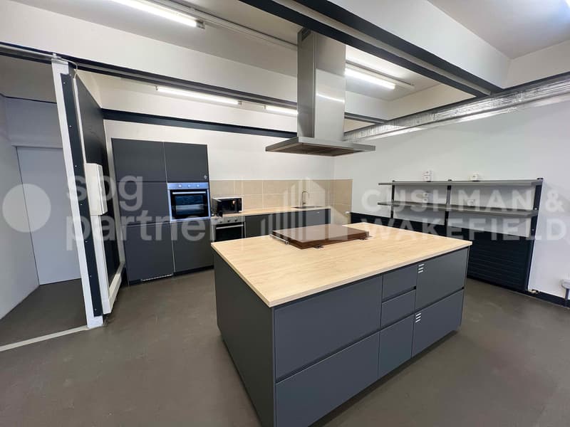 Grande surface industrielle de 2'390 m² | Rare à Genève | Disponible immédiatement (11)