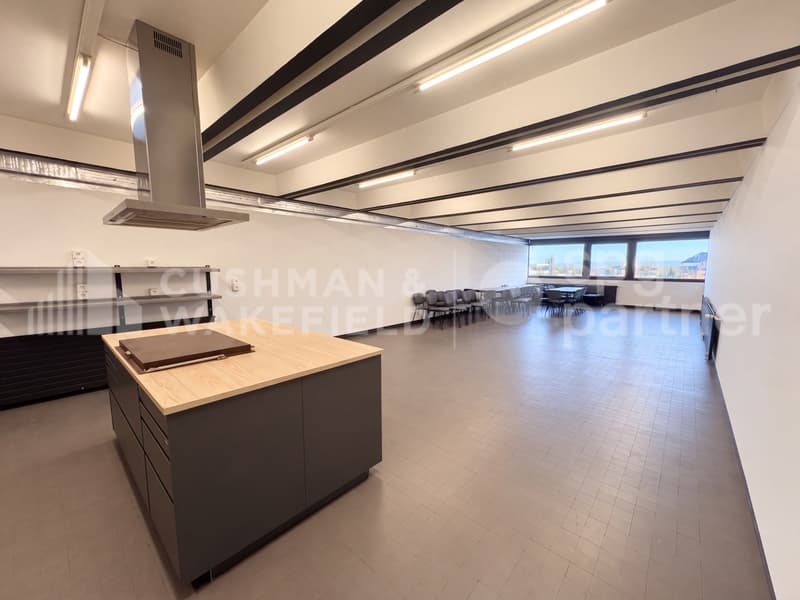 Grande surface industrielle de 2'390 m² | Rare à Genève | Disponible immédiatement (11)