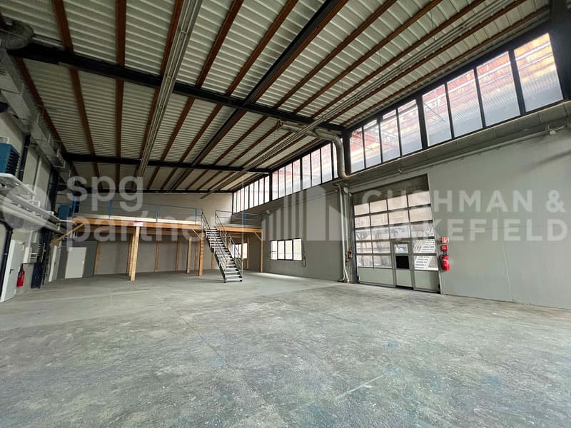Grande surface industrielle de 2'390 m² | Rare à Genève | Disponible immédiatement (5)
