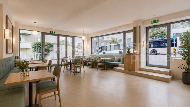 Arcade de 235 m² à forte visibilité, disponible immédiatement - Morges 163 (5)