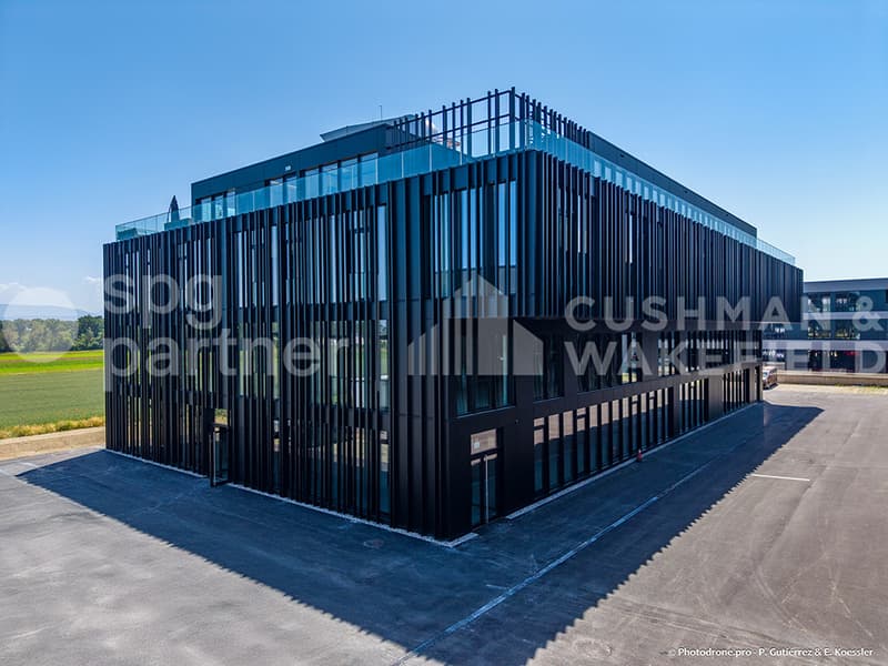 AVOUILLONS Industries de précision - Laboratoires - R&D - Administration (5)