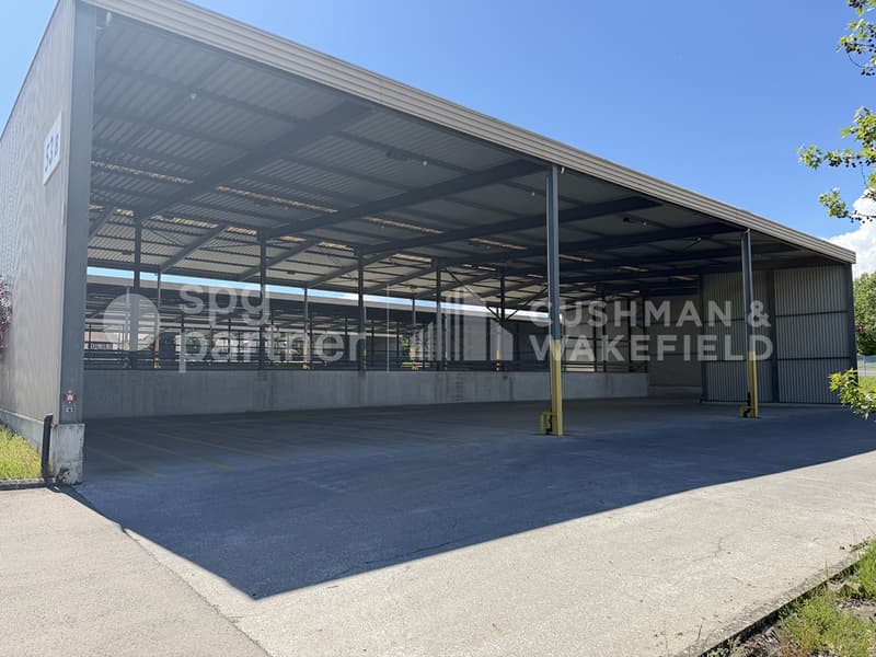 Des halles fonctionnelles et modulables au coeur de la Côte vaudoise - Verrerie 2A (3)