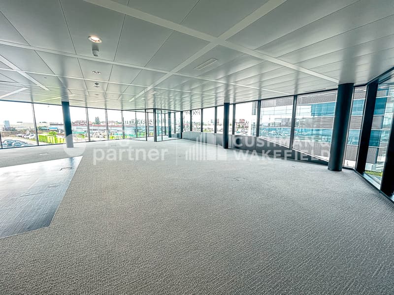 Bureaux Plug & Play dans un immeuble de standing à Terre Bonne Nyon - Crassier 3 (7)
