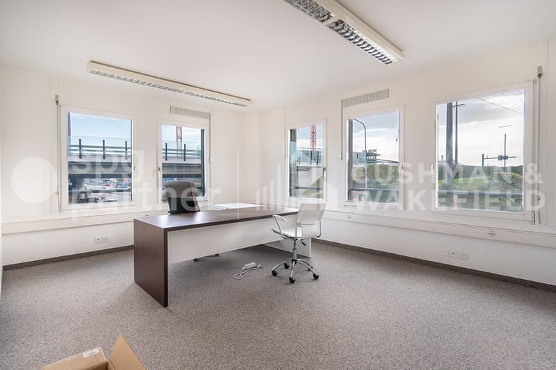 Surfaces administratives modernes Plug & Play - St-Cergue 303 (5)