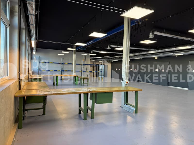 Surfaces modulables - atelier, production, bureau - prêtes pour votre projet - Vuarpillère 27 (5)
