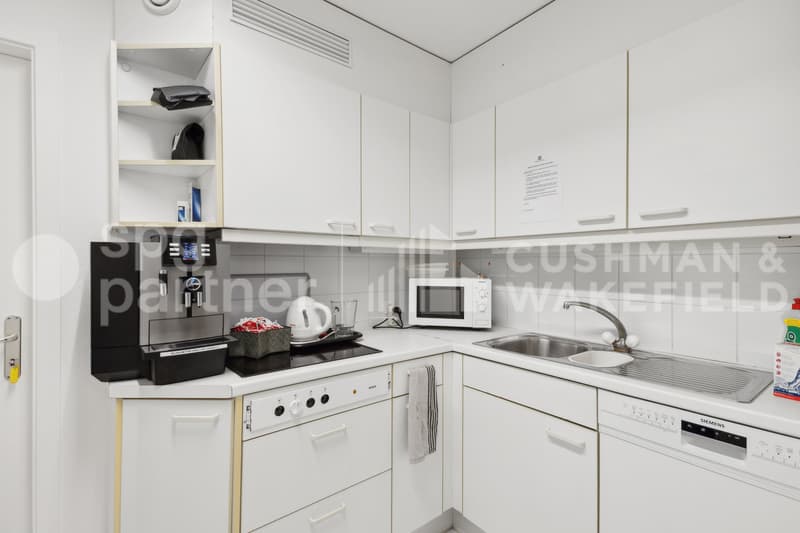 Bureaux Plug & Play fonctionnels, accessibles et immédiatement disponibles - Alfred Cortot 7 (7)