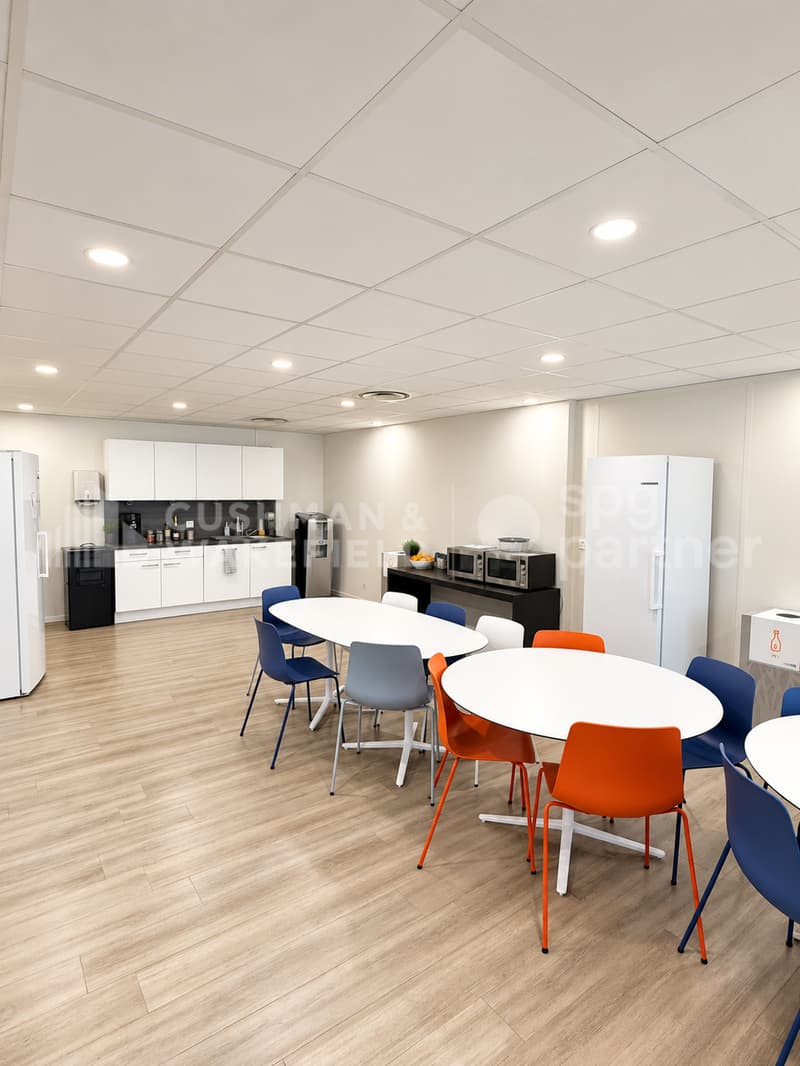 1 500 m² de laboratoires et bureaux à louer près de Genève - CTN 14 (5)
