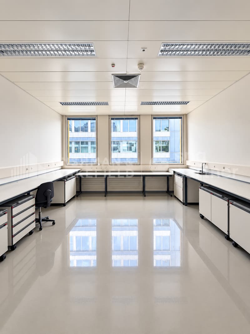 Bureaux et Laboratoires Biotech équipés - CTN 14 (4)