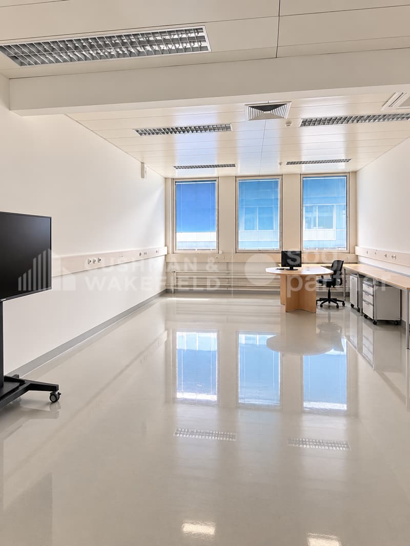 Bureaux et Laboratoires Biotech équipés - CTN 14 (8)