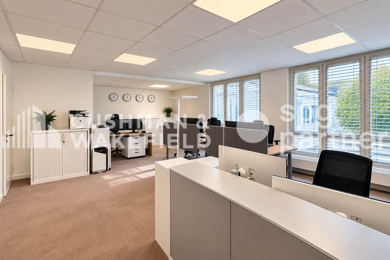Bureaux lumineux Plug&Play de 293 m², avec parkings & dépôt - Fontaine 2 (6)