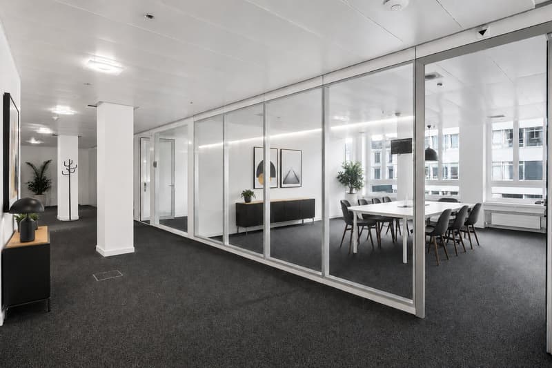 Plug & Play - Bürofläche inklusive Möblierung im CBD (2)