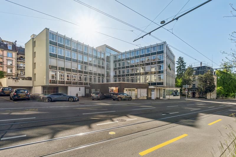 Ausgebaut und zentral - Ihr neues Büro in Zürich! (1)