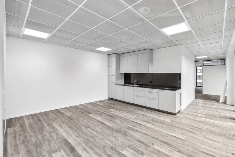 Ihre moderne Bürofläche in Gehdistanz zum Bahnhof Stettbach! (9)