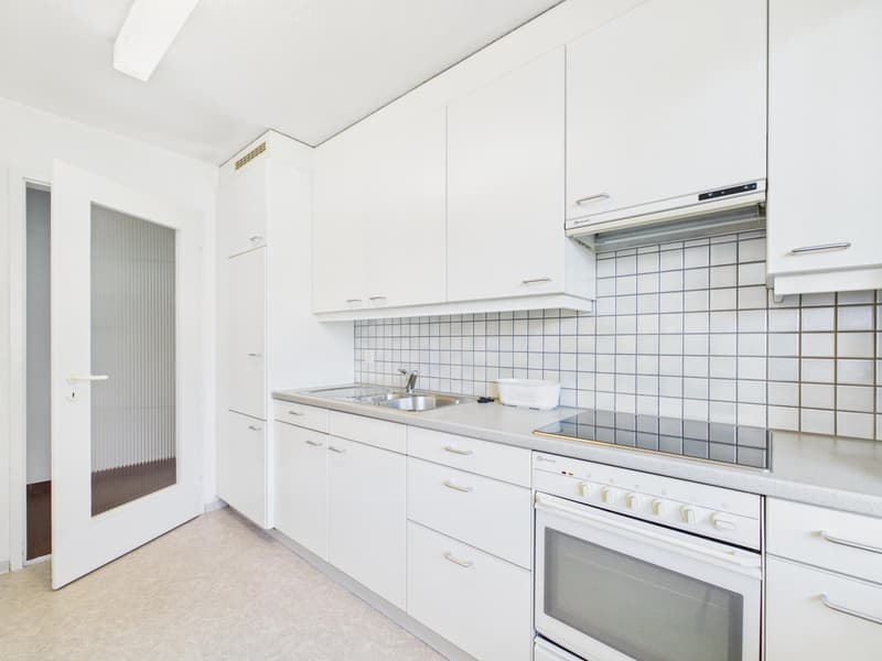 Charmante 2-Zimmer-Wohnung mit Balkon in Zürich-Witikon (6)
