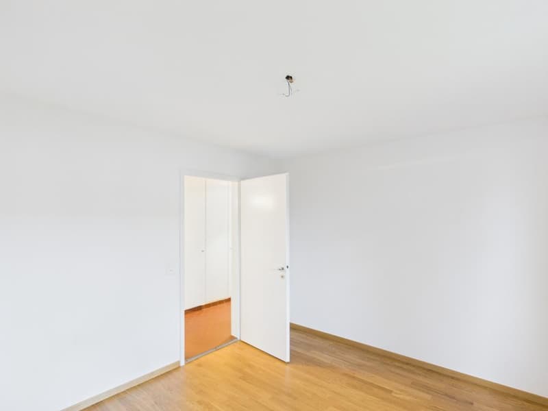 Charmante 2-Zimmer-Wohnung mit Balkon in Zürich-Witikon (7)