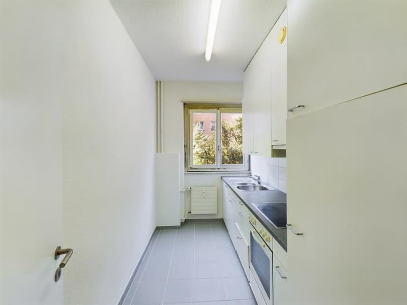 Appartement 2 pièces central avec balcon dans le populaire Wiedikon (2)