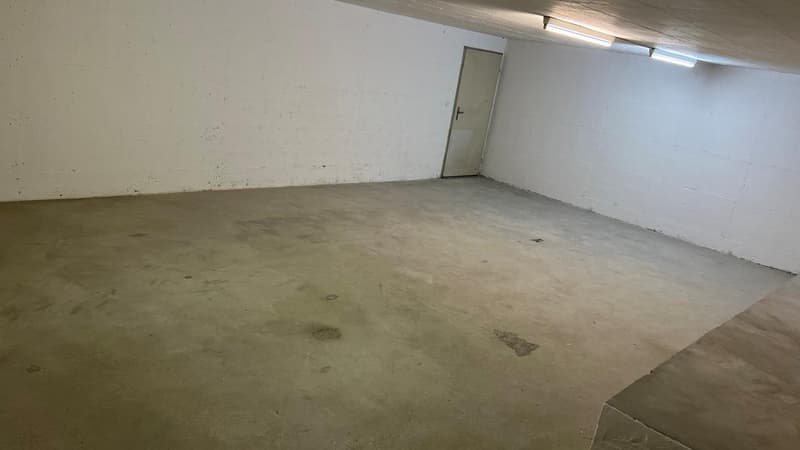 Attractive craft room in Zürich Höngg (2)