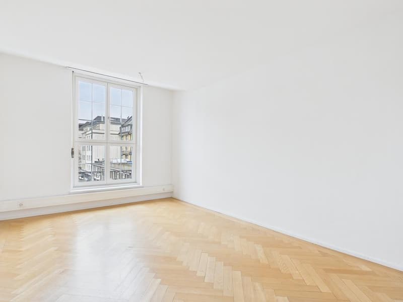 Repräsentative Altbaufläche an Top-Lage beim Stampfenbachplatz (7)