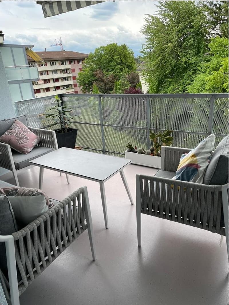 3.5 Zimmerwohnung im Herzen von Schwerzenbach (9)