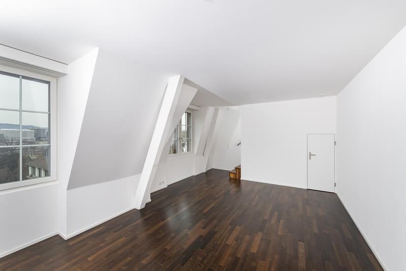 Exklusive 3.5-Zimmer-Maisonette-Dachwohnung am Stampfenbachplatz (4)