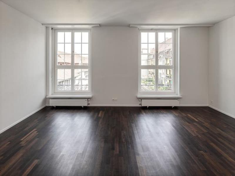 2.5-Zimmerwohnung im 4. OG an zentraler Lage in Zürich (2)