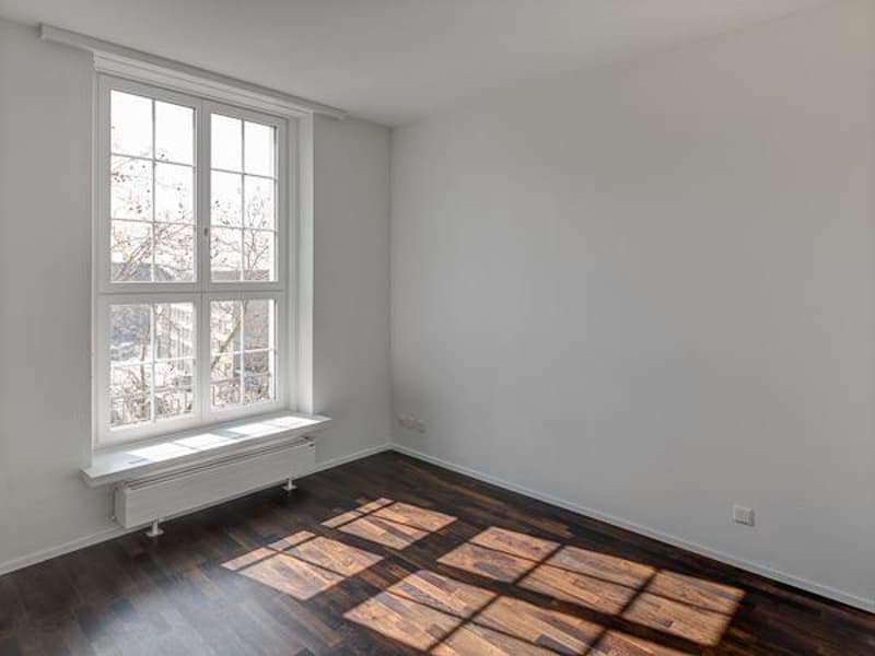 2.5-Zimmerwohnung im 4. OG an zentraler Lage in Zürich (4)