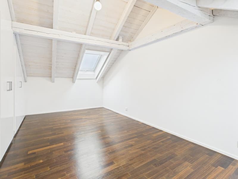 Moderne 3.5-Zimmer-Maisonettwohnung am Stampfenbachplatz (9)