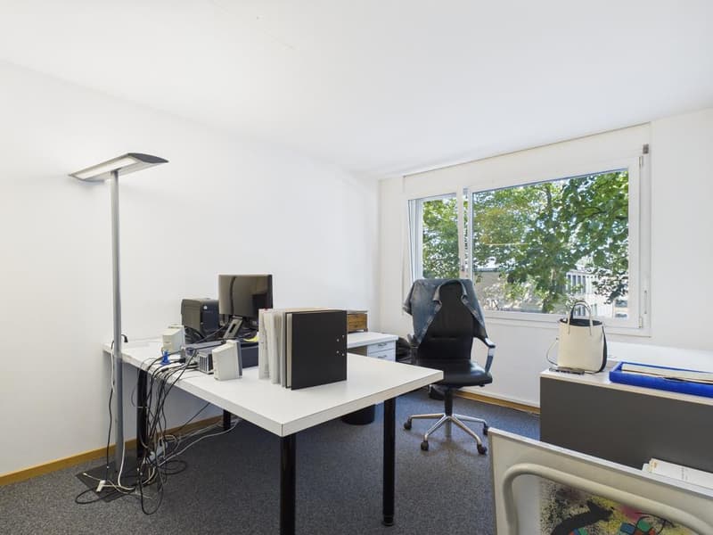 Attraktive Bürofläche an der Hagenholzstrasse in Zürich-Oerlikon ! (7)