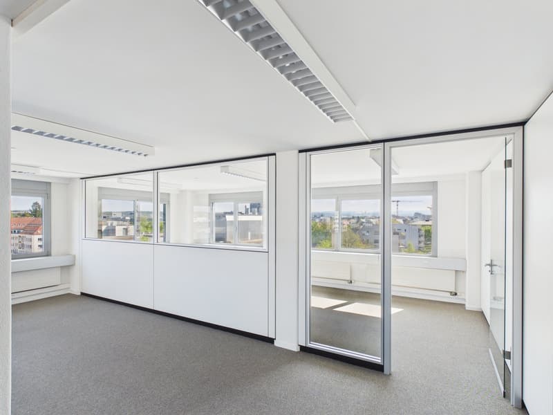 Bürofläche mit Weitblick und Potenzial (9)