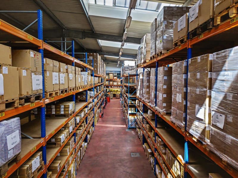 Gewerbeimmobilie in Pfäffikon ZH - Ideal für Selbstnutzer oder Investoren (5)