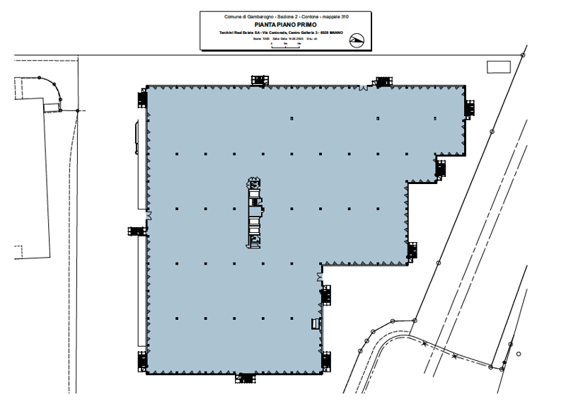 Large open area, staircase, elevator shaft, elevator, fire exit, rooms, storage rooms, corridor