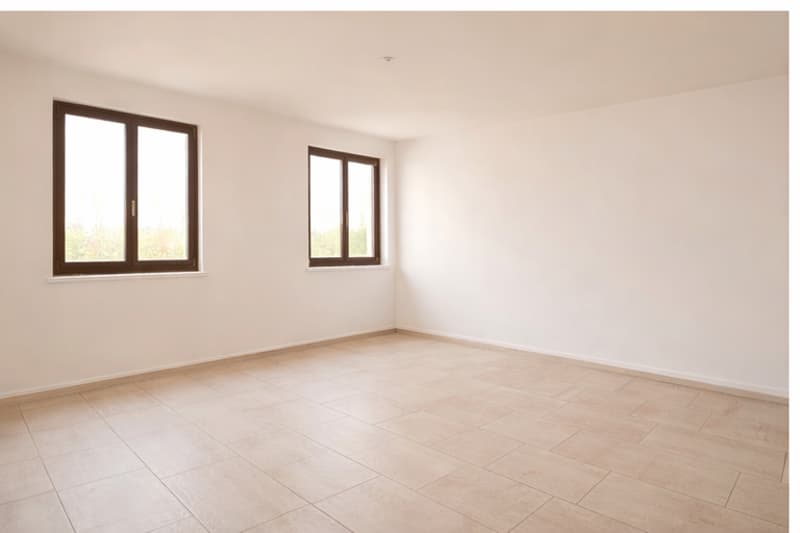 COLDRERIO - AFFITTASI SPLENDIDO APPARTAMENTO CON GIARDINO IMMERSO NEL VERDE (rif. 003) (4)
