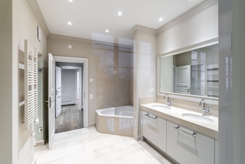 COLLINA D'ORO - AFFITTASI INCANTEVOLE APPARTAMENTO CON GIARDINO PRIVATO E VISTA LAGO (rif. 001) (5)