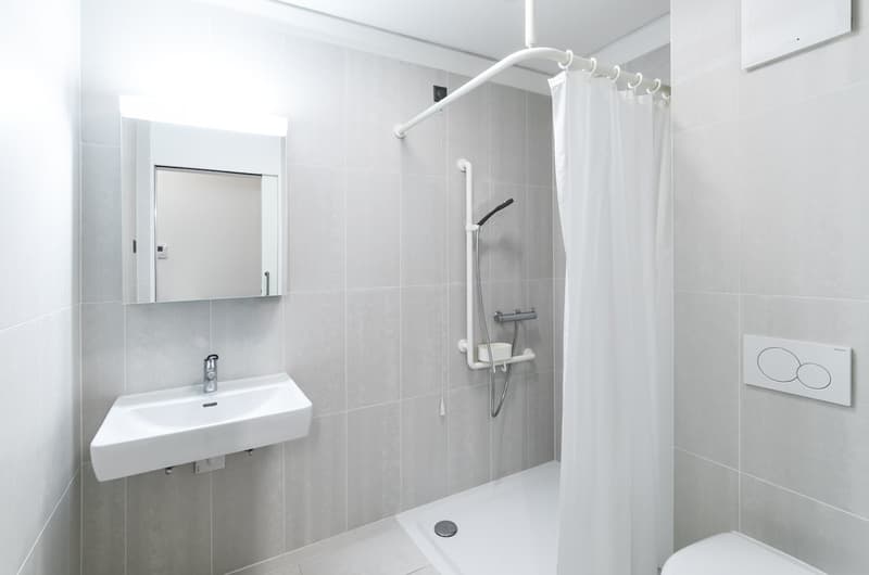 RIVA SAN VITALE - AFFITTASI APPARTAMENTO ARREDATO CON BALCONE(Rif.106) (16)