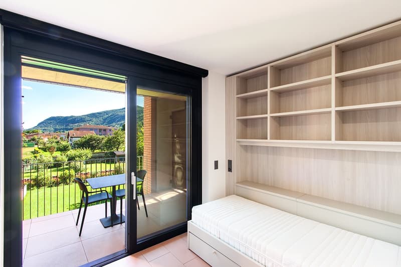 RIVA SAN VITALE - AFFITTASI APPARTAMENTO ARREDATO CON BALCONE(Rif.106) (8)