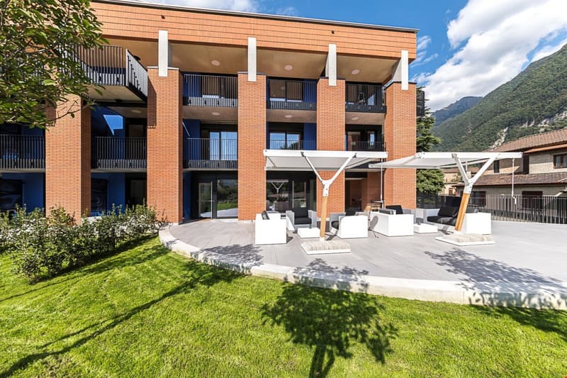 RIVA SAN VITALE - AFFITTASI APPARTAMENTO ARREDATO CON BALCONE(Rif.106) (2)