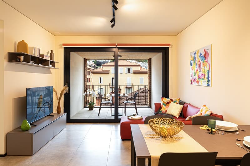 LUGANO CENTRO - AFFITTASI APPARTAMENTO ARREDATO 2.5 LOCALI CON TERRAZZO (rif. 103) (3)